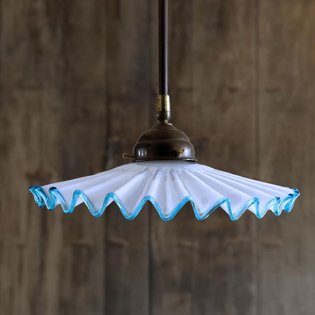 Antieke Schoenmakerslamp Opaline, Antiek en Kunst, Antiek | Lampen, Ophalen of Verzenden