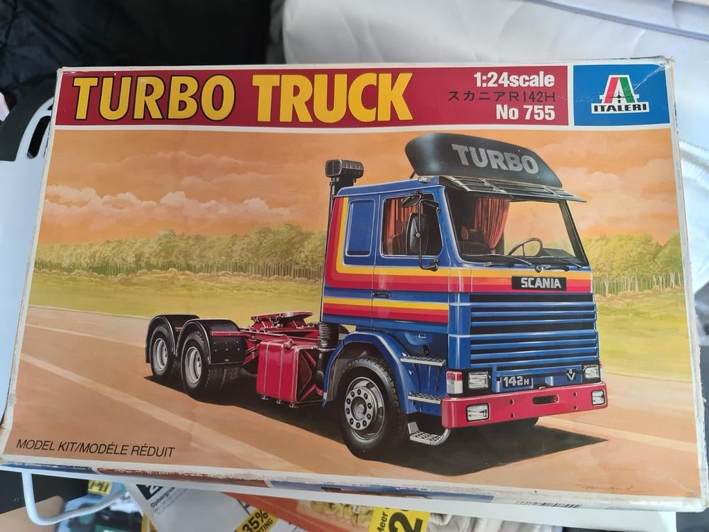 Italeri scania, Hobby en Vrije tijd, Ophalen of Verzenden, Groter dan 1:32, Truck, Italeri