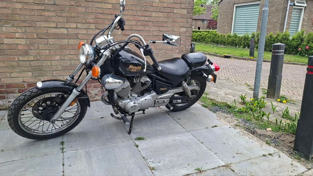 Klassieke Yamaha Virago 250 - Opknapper, 2 cilinders, Chopper, Gebruikt, Particulier