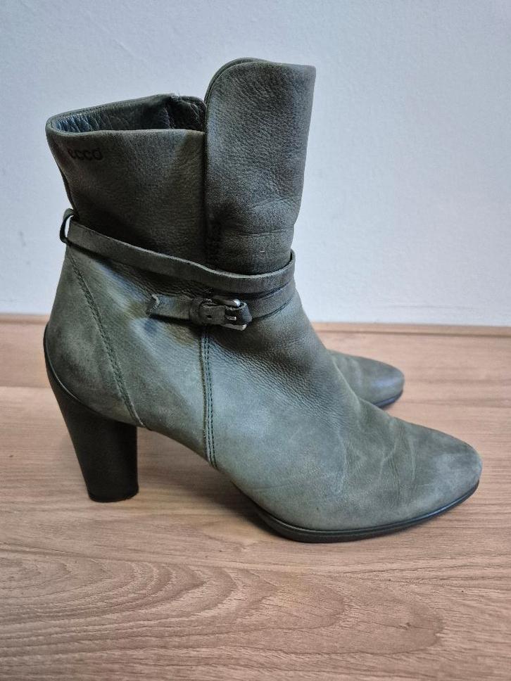Sch68 - Groene leren Ecco laarzen maat 40 (1), Kleding | Dames, Schoenen, Zo goed als nieuw, Hoge laarzen, Groen, Ophalen of Verzenden
