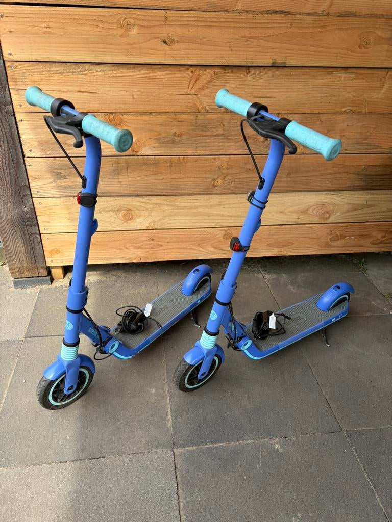 Ninebot kids elektrische kinder steps 2stuks, Fietsen en Brommers, Steps, Ophalen, Gebruikt, Elektrische step (E-scooter)