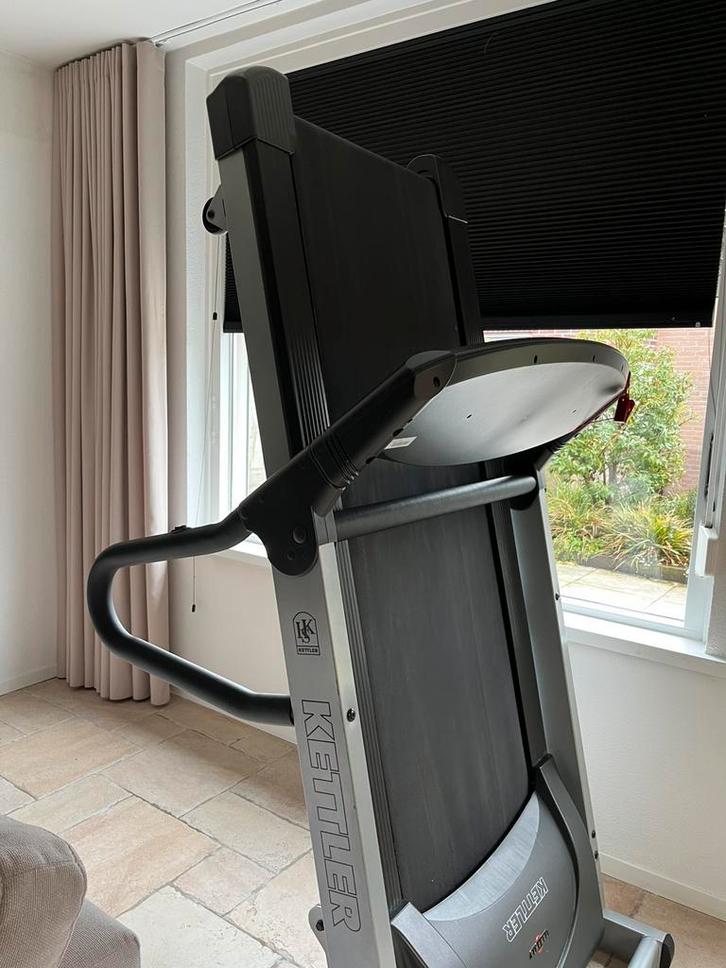Professionele loopband kettler opklapbaar in goede staat, Sport en Fitness, Fitnessapparatuur, Zo goed als nieuw, Loopband, Benen