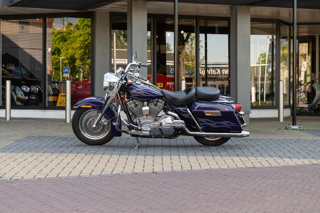 Harley-Davidson ROAD KING CVO SCREAMING EAGLE FLHRSEI, Bedrijf, Meer dan 35 kW, Overig, 1545 cc