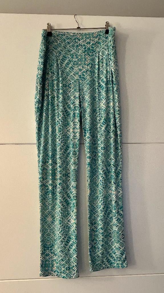 Lola & Liza lichtblauwe broek met print, Blauw, Maat 42/44 (L), Ophalen of Verzenden, Zo goed als nieuw