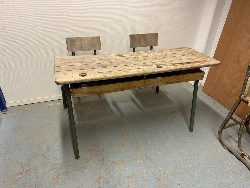 Vintage Schoolbankje met Twee Stoelen - Authentiek Hout, Antiek en Kunst, Ophalen