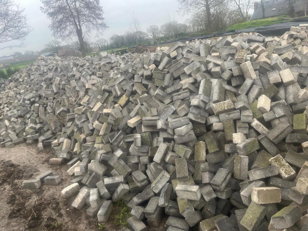 Betonklinkers 8 cm dik, Gebruikt, Klinkers, Ophalen of Verzenden, 10 m² of meer