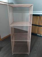 Roze metalen stellingkastje, Ophalen