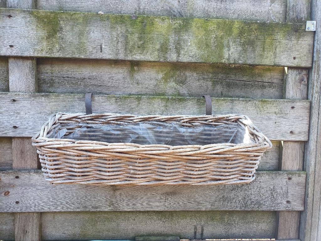 Bloembakken, Ophalen, Overige materialen, Gebruikt, Minder dan 30 cm