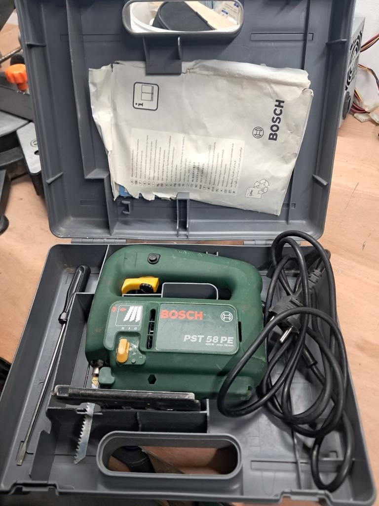 Bosch PST 58 PE Decoupeerzaag - Krachtig en Betrouwbaar, Doe-het-zelf en Verbouw, Gereedschap | Zaagmachines, Gebruikt, Decoupeerzaag