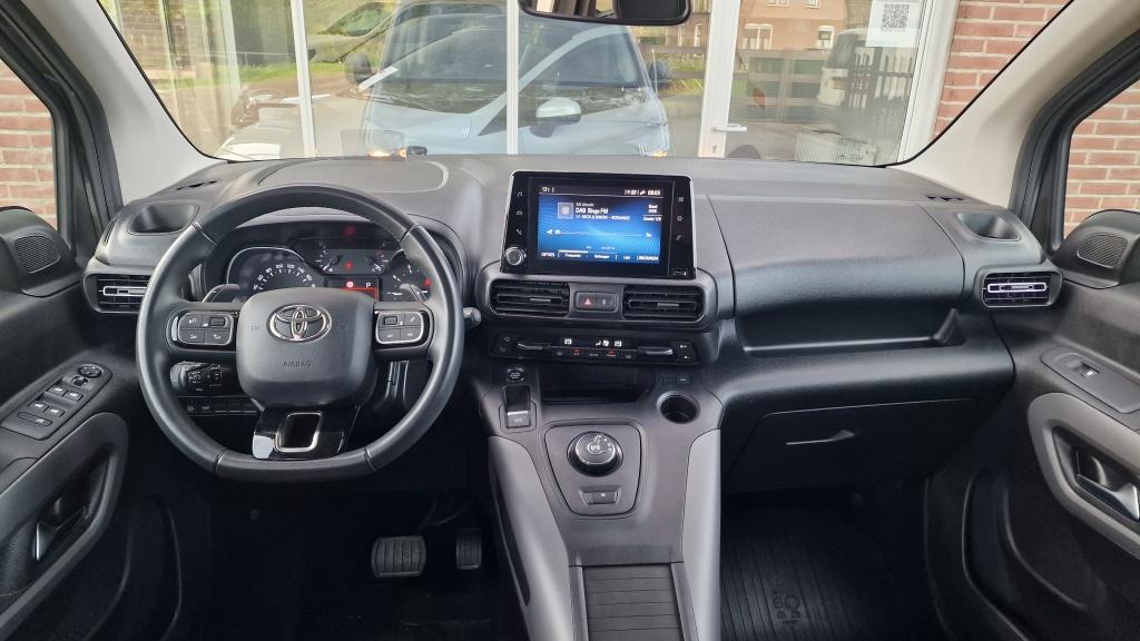 Toyota PROACE CITY Verso 1.2 Turbo Dynamic L2 Long, 7P Autom, Auto's, Toyota, Stof, Gebruikt, 1199 cc, 7 stoelen