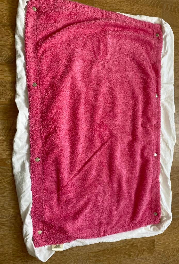 Koeka roze aankleedhoes, Kinderen en Baby's, Dekens, Slaapzakjes en Inbakerproducten, Ophalen of Verzenden, Zo goed als nieuw