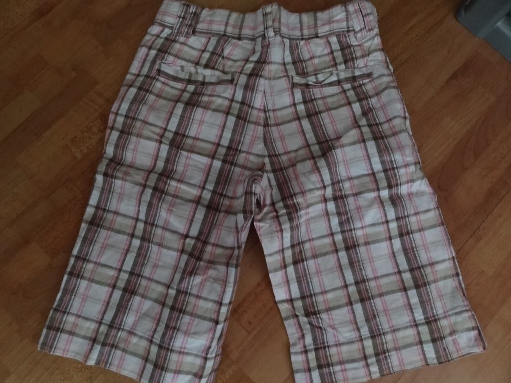 leuk kort broekje red street mt 140 knoopsgaten elastiek, Kinderen en Baby's, Kinderkleding | Maat 140, Ophalen of Verzenden, Zo goed als nieuw