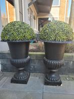 2 Gietijzeren tuinpotten, Tuin en Terras, Tuinvazen, Ophalen, Gebruikt