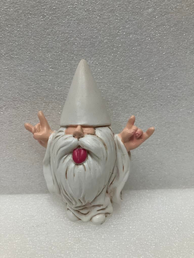 Kabouter beeldje met rock handgebaren, Verzamelen, Beelden en Beeldjes, Zo goed als nieuw, Fantasy, Ophalen of Verzenden