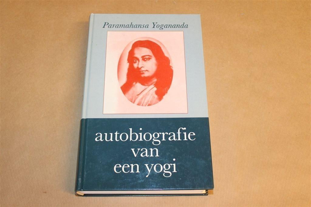 Autobiografie van een Yogi — Paramahansa Yogananda 1995, Ophalen of Verzenden, Gelezen, Overige onderwerpen, Achtergrond en Informatie