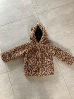 Leopard print winterjas met oortjes - Maat 104, Kinderen en Baby's, Kinderkleding | Maat 104, Ophalen of Verzenden, Zo goed als nieuw