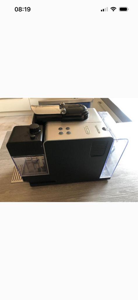 Nespresso de longhi latissima plus, Witgoed en Apparatuur, Ophalen, Zo goed als nieuw, Koffiemachine