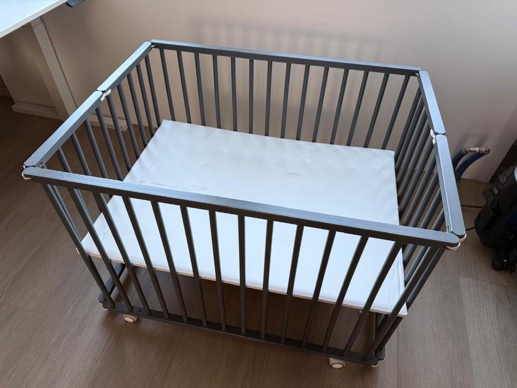 Inklapbare box op wieltjes - Prénatal, Kinderen en Baby's, Ophalen, Gebruikt, Rechthoekig, Wieltjes