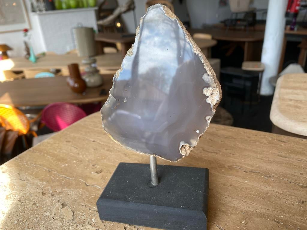 Agaat op voet - Decoratief mineraal 18 cm, Verzamelen, Mineralen en Fossielen, Ophalen, Mineraal