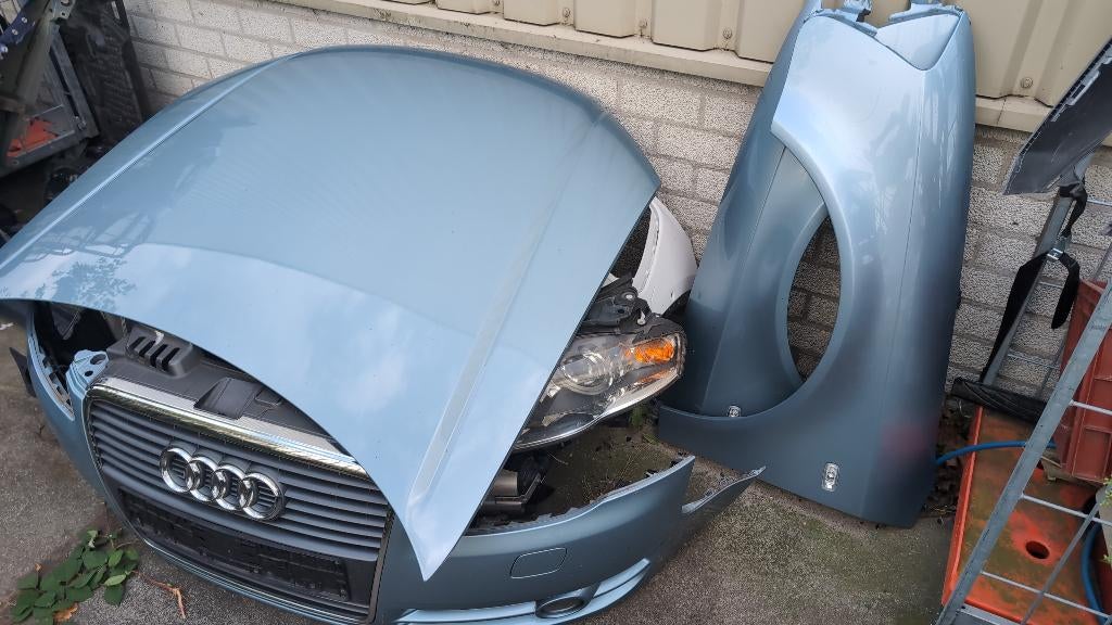 Audi A4 B7 Motorkap Voorschermen en Bumper, Auto-onderdelen, Gebruikt, Links, Motorkap, Audi