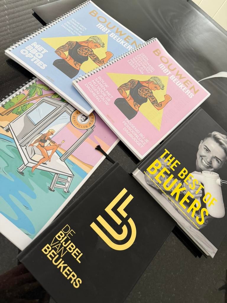 Lot Beukers dieet boeken, Ophalen of Verzenden, Zo goed als nieuw