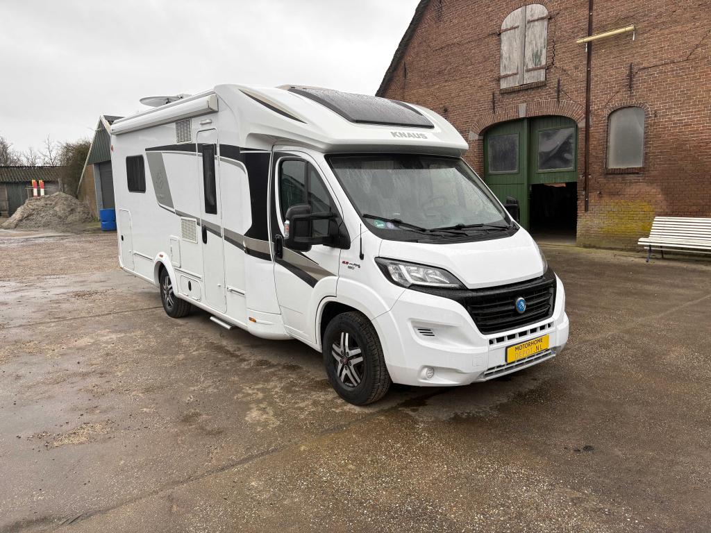 Knaus Sun Ti 700-Automaat-NL camper-1e eigenaar-150Pk, Caravans en Kamperen, Automaat, Fiat, 7 tot 8 meter, Diesel