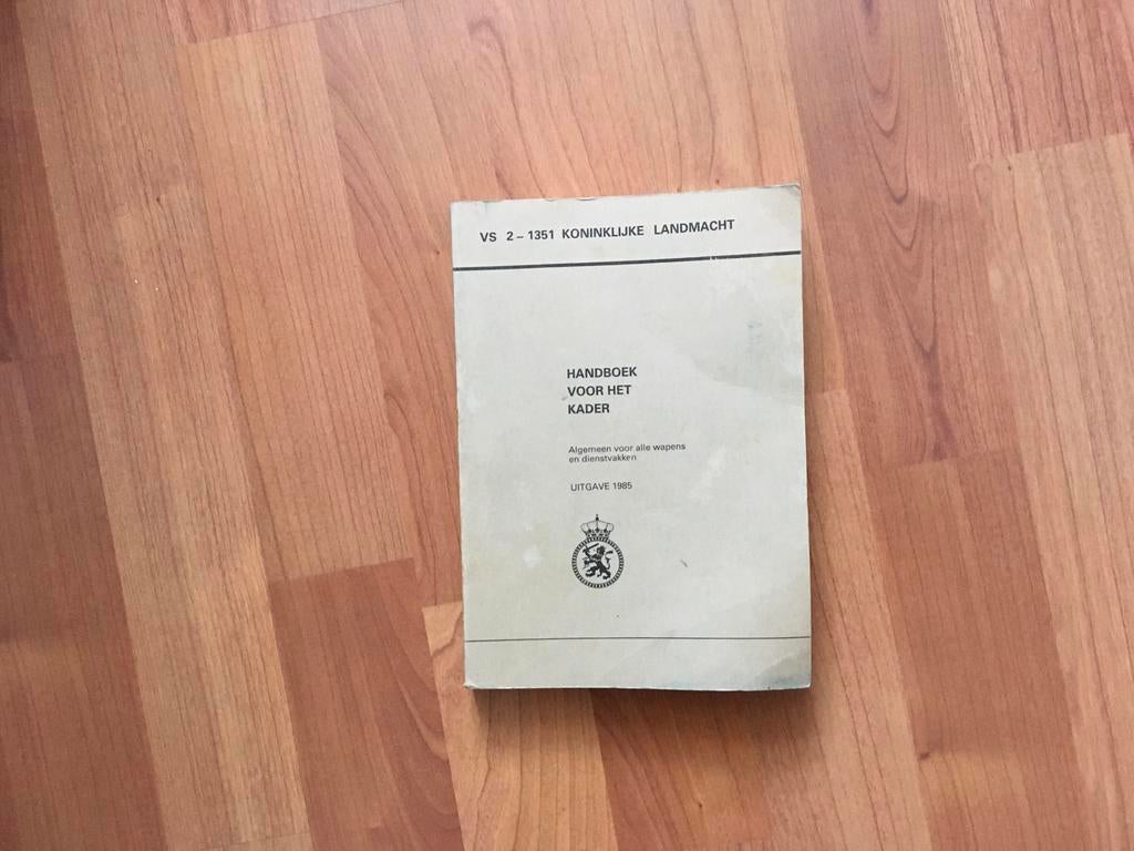 Handboek, Ophalen, Landmacht, Nederland, Boek of Tijdschrift