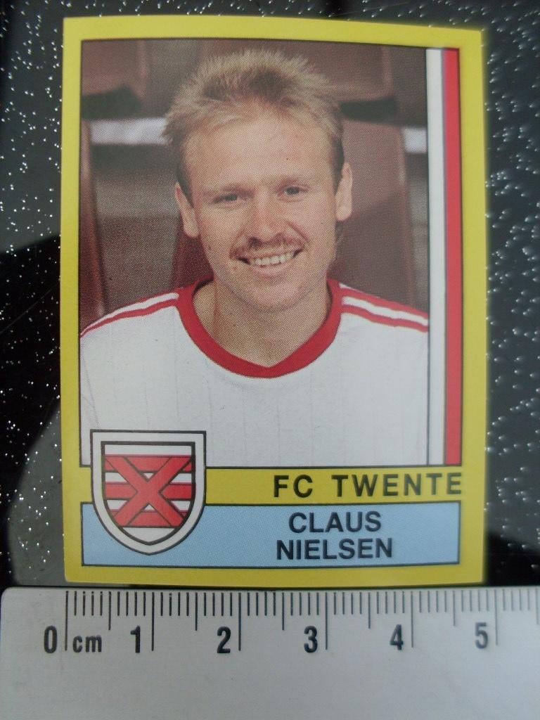 panini sticker voetbal 90 fc twente Claus Nielsen nr 225, Verzenden, Zo goed als nieuw, F.C. Twente, Poster, Plaatje of Sticker