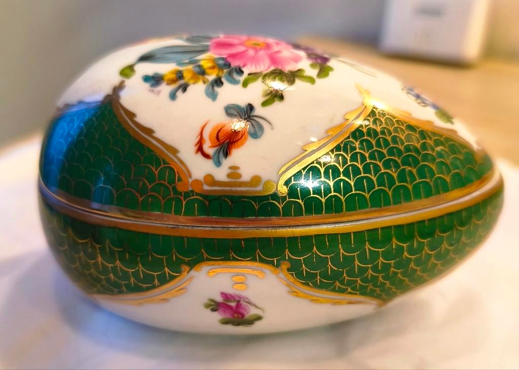 Herend Porseleinen Ei - Groen Schubbenpatroon - Vieux Herend, Ophalen of Verzenden