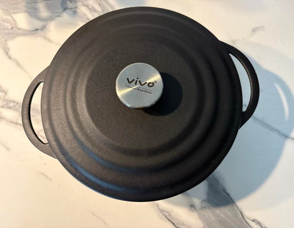 Vivo Villeroy & Boch gietijzeren pan 24 cm, Nieuw, Ophalen, Kookpan of Snelkookpan, Gietijzer
