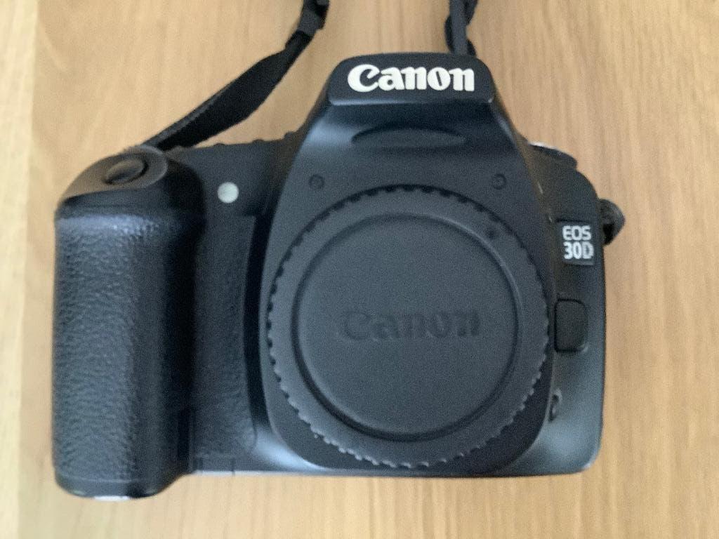 Complete Canon cameraset incl. tas, flitser, Spiegelreflex, Canon, Ophalen of Verzenden, Zo goed als nieuw