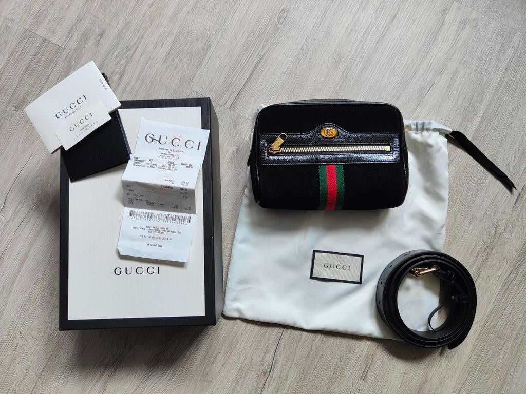 Gucci Buideltas Zwart Suède met Webstreep, Ophalen of Verzenden, Zo goed als nieuw, Zwart, Overige typen