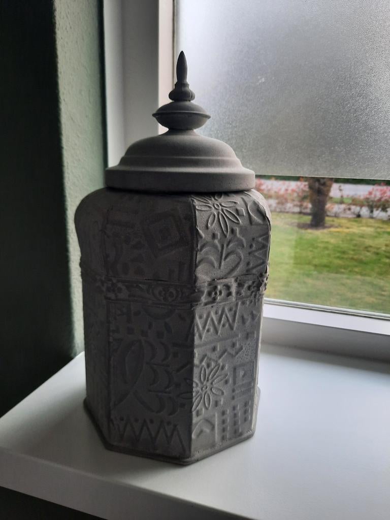 Oosterse pot, Ophalen