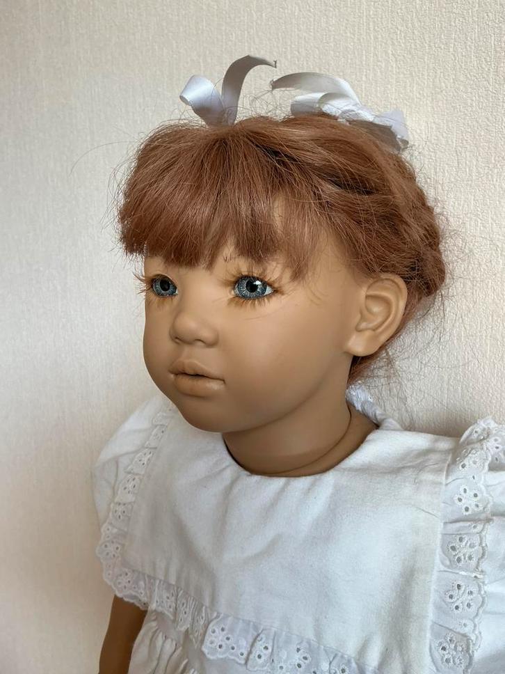 Annette Himstedt pop, LILIANE, Verzamelen, Poppen, Zo goed als nieuw, Pop, Ophalen of Verzenden