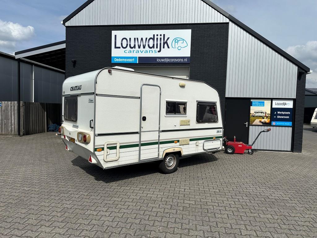 CHATEAU Chiara 395 T ’96 (Vastbed, Treinzit), Caravans en Kamperen, Bedrijf, 750 - 1000 kg, Louwdijk Caravans, 6 tot 7 meter