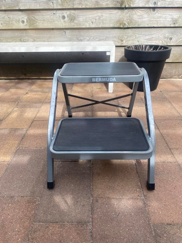 Solide caravan trap, Ophalen of Verzenden, Gebruikt