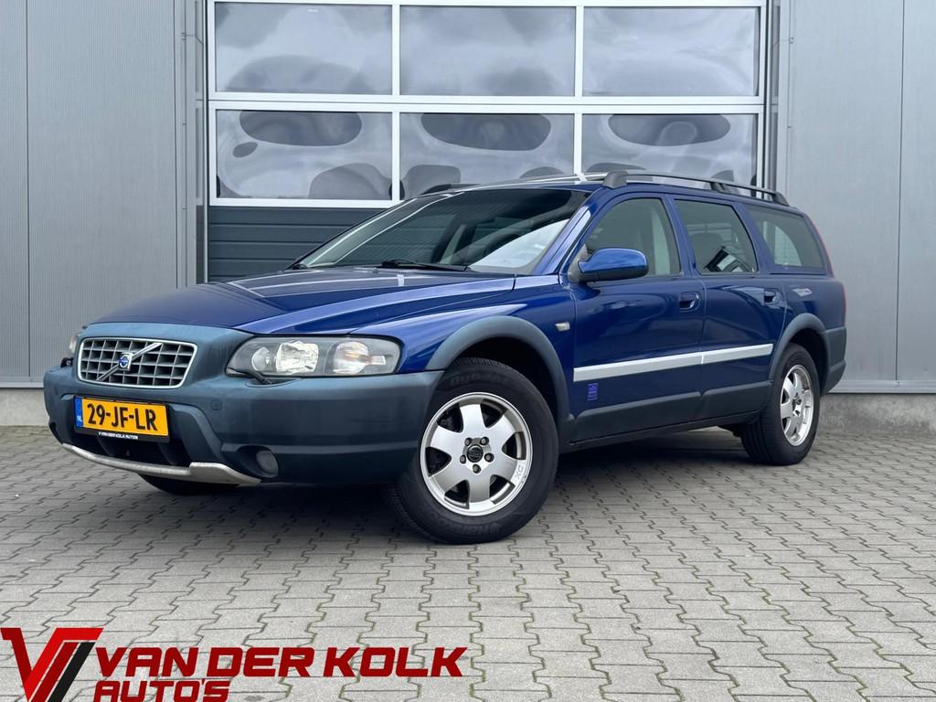 Volvo XC70 2.4 T AWD Comfort Line Blijvend Youngtimer! | Nie, Stoelverwarming, Blauw, 2435 cc, Vierwielaandrijving