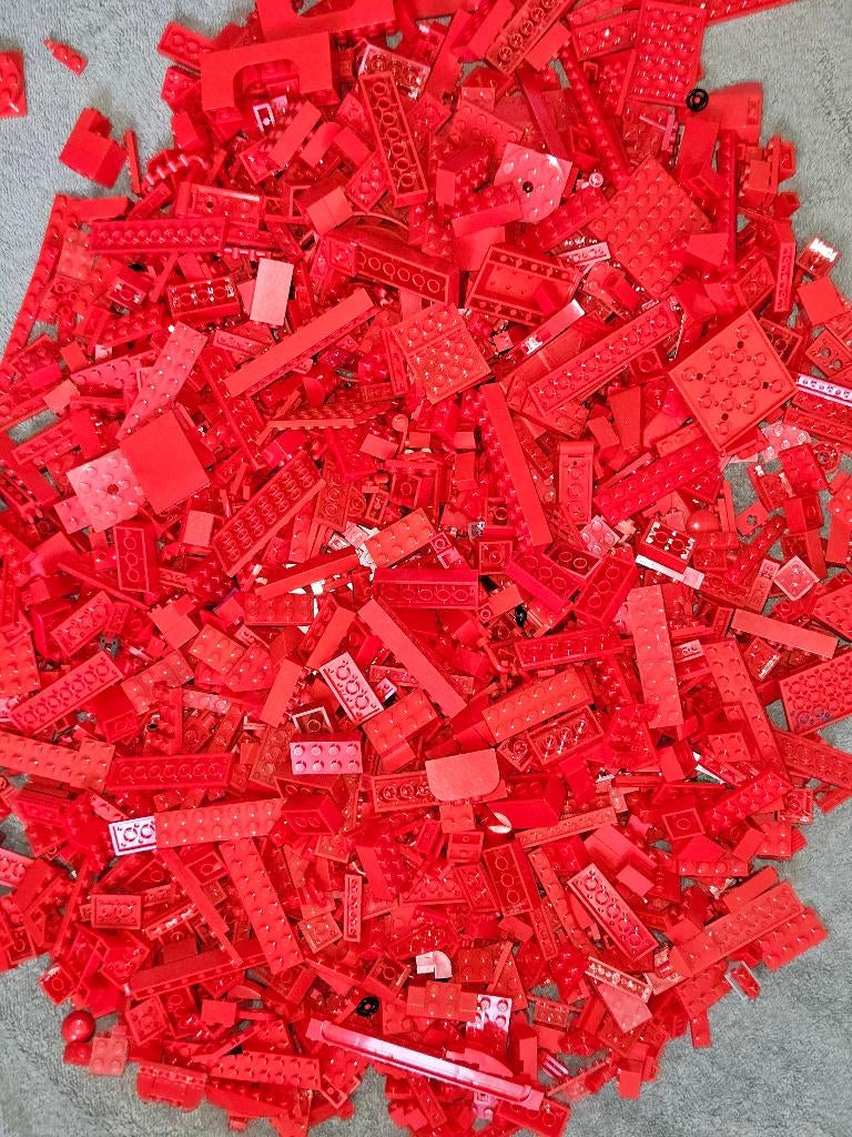 Partij van 2 kilo rode lego stenen, Kinderen en Baby's, Speelgoed | Duplo en Lego, Ophalen of Verzenden, Gebruikt, Losse stenen