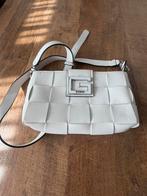 3 guess tassen en 1 valentino tas, Ophalen of Verzenden, Gebruikt, Wit, Schoudertasje