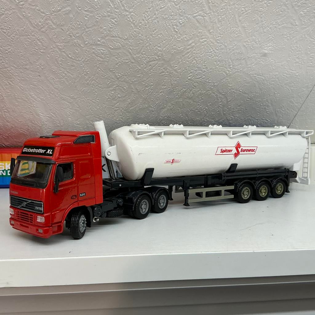 Volvo Globetrotter XL FH 16 520 bulk transport, Ophalen of Verzenden, Zo goed als nieuw, Bus of Vrachtwagen, Overige merken