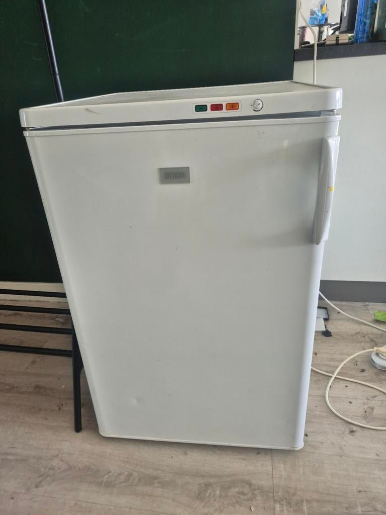 zanussi vriezer, Witgoed en Apparatuur, Ophalen, Gebruikt, Minder dan 60 cm
