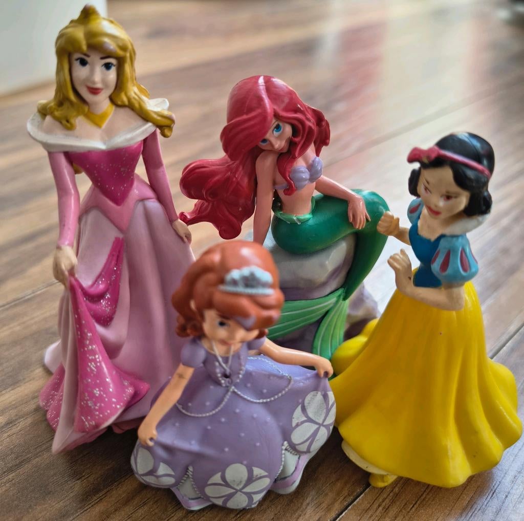 Disney taart toppers Doornroosje, Sneeuwwitje, Ariël, Sofia, Ophalen of Verzenden, Sneeuwwitje of Doornroosje, Gebruikt, Beeldje of Figuurtje