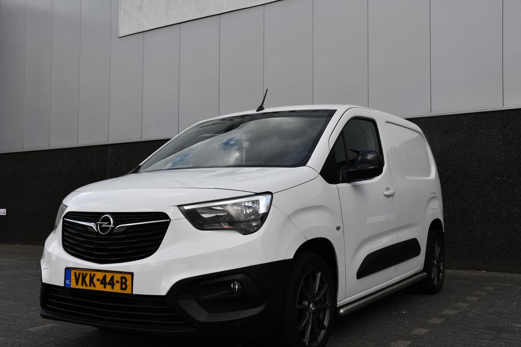 Opel Combo Cargo GB 1.5 Diesel 131pk S/S L1h1 Aut 2021 Wit, Stof, 4 cilinders, Wit, Origineel Nederlands
