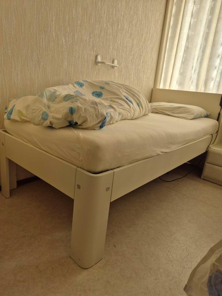 AANBIEDING 2x Auping auronde 2000 seniorenhoogte 100x200 cm, Huis en Inrichting, Slaapkamer | Bedden, Gebruikt, Tweepersoons, Hout