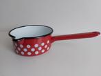 Emaille steelpan rood met witte stip, Ophalen
