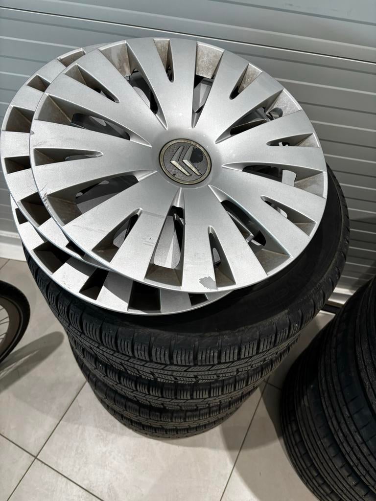 Citroen C5 winterset 225/60R16, Auto-onderdelen, Banden en Velgen, Ophalen, Gebruikt, 16 inch, Banden en Velgen