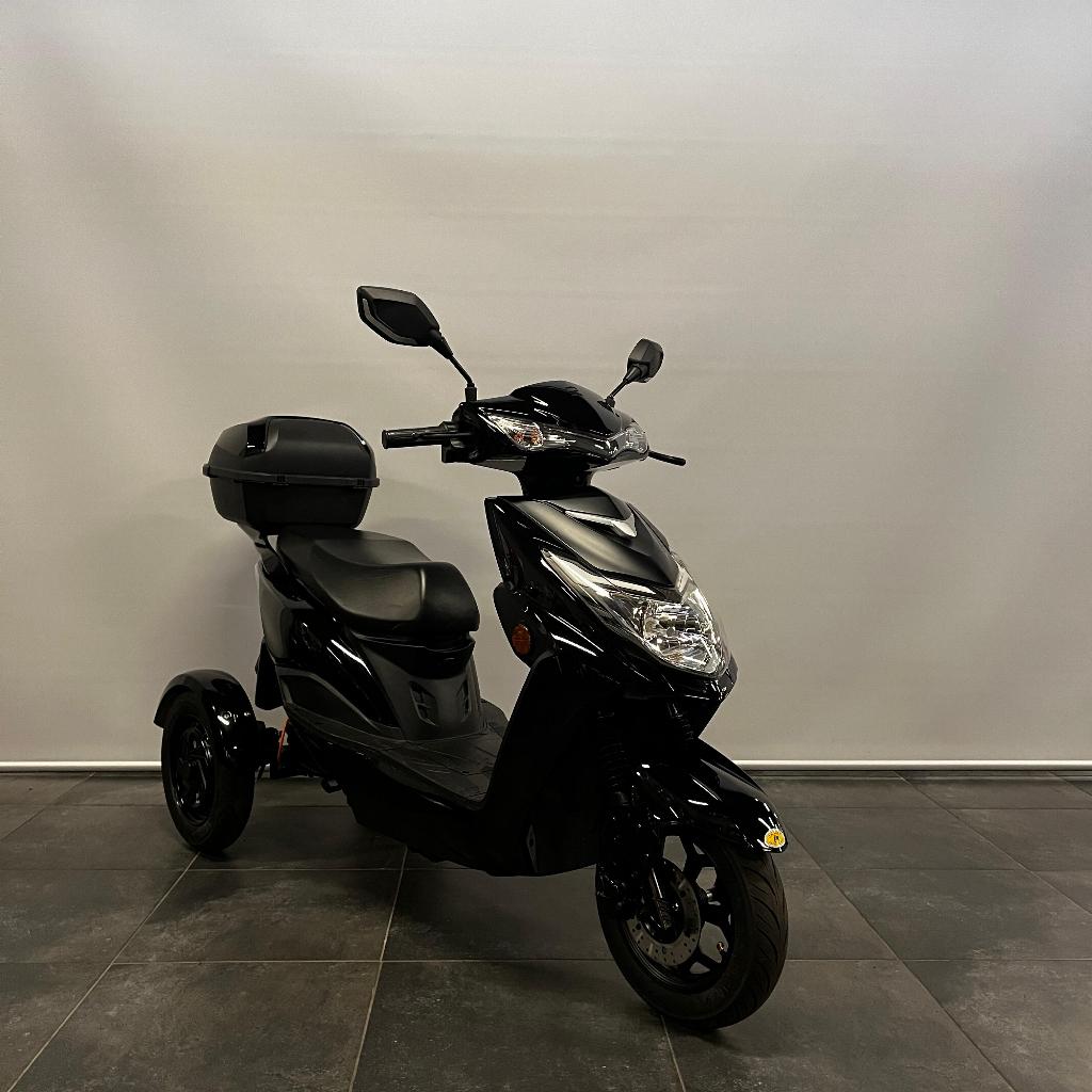 Retelli scootmobiel ZGAN 2025 - Tellerstand: 1659KM, Fietsen en Brommers, Zo goed als nieuw, 1 versnellingen, Retelli, Maximaal 25 km/u