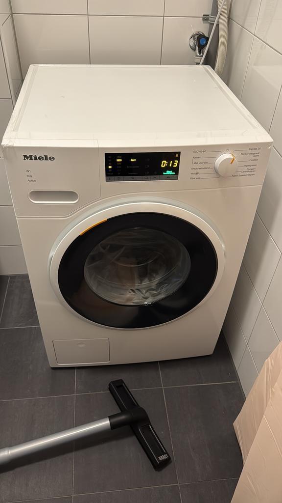 Miele wasmachine nieuw, Witgoed en Apparatuur, Wasmachines, Zo goed als nieuw, Voorlader, 8 tot 10 kg, 85 tot 90 cm, 1200 tot 1600 toeren