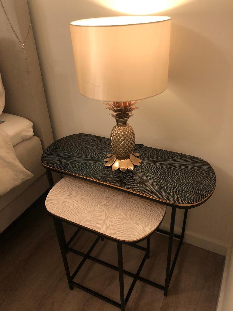 Bijzettafeltjes van Kare Design, Huis en Inrichting, Tafels | Bijzettafels, Minder dan 55 cm, Gebruikt, Metaal of Aluminium, Ovaal