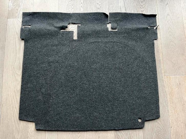 Originele kofferbakmat / bescherming VW Polo 6R / 6C !!, Auto diversen, Kofferbakmatten, Zo goed als nieuw, Ophalen